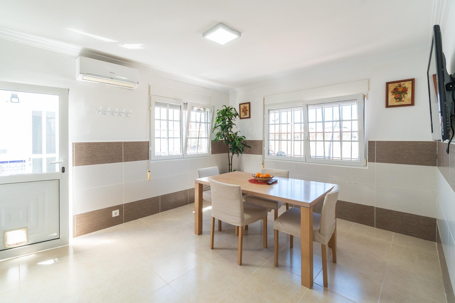 Reventa - Villa - Torrevieja - Torreta florida