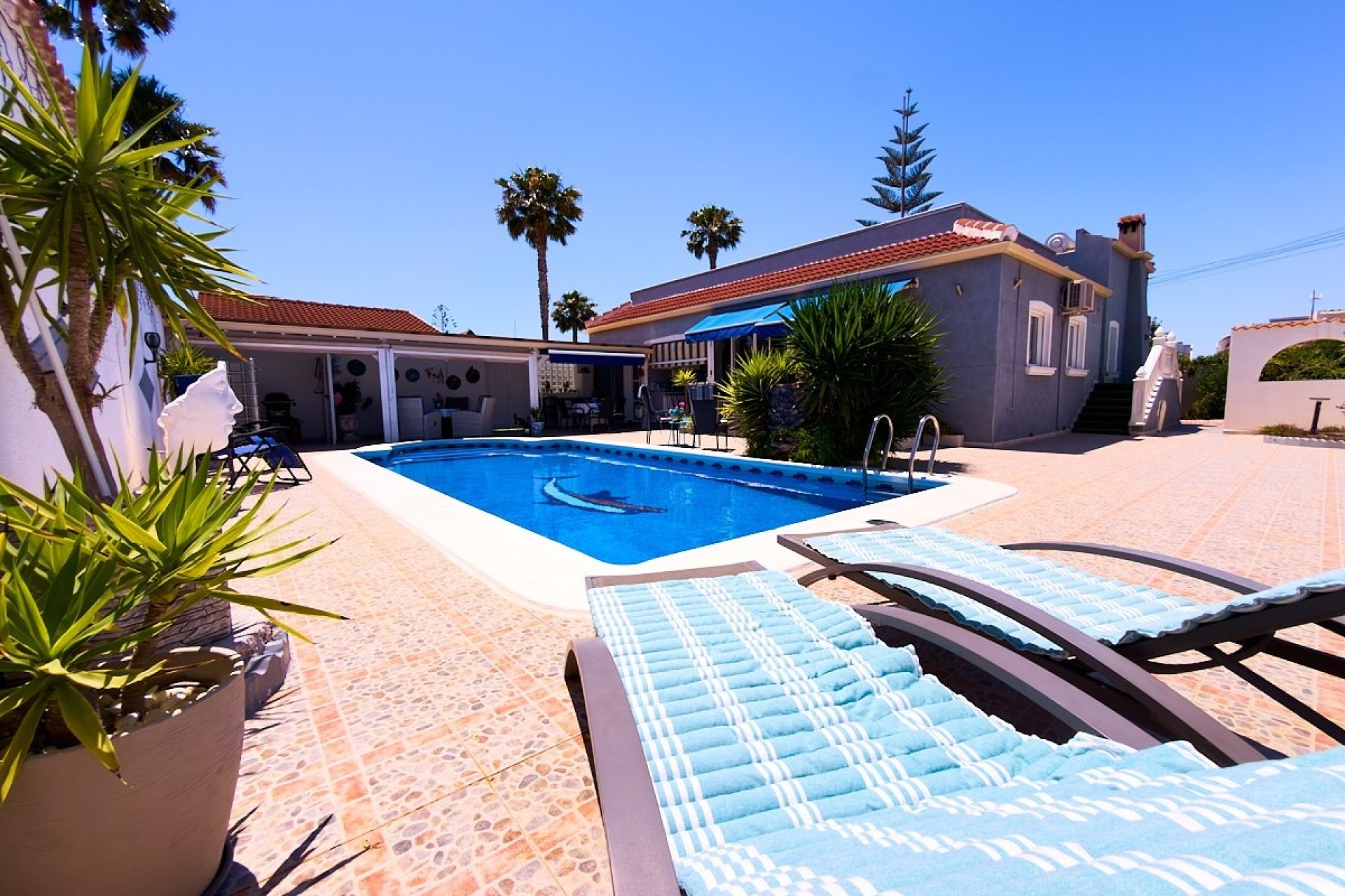 Reventa - Villa - Torrevieja - Urb. El Chaparral