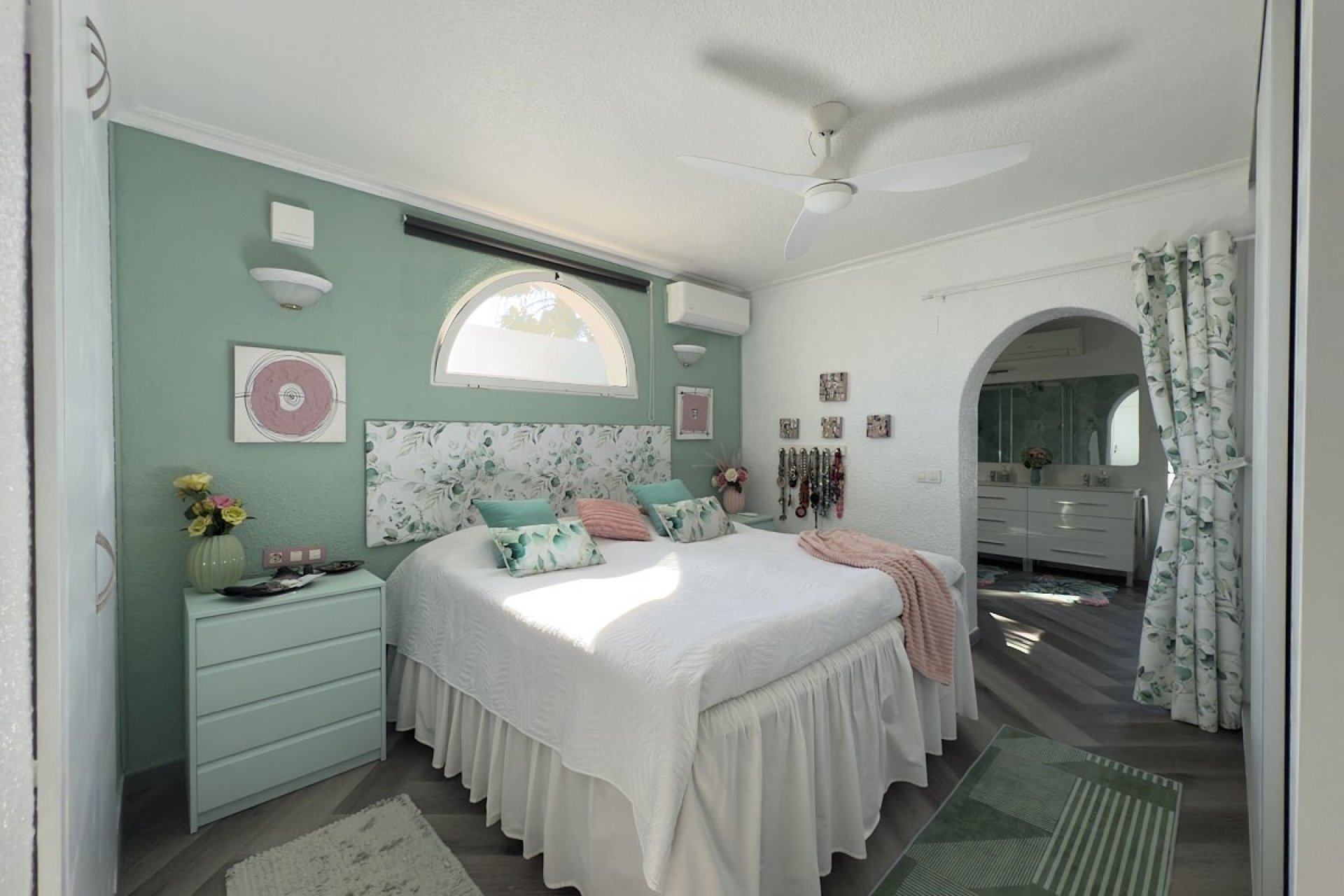 Reventa - Villa - Torrevieja - Urb. El Chaparral