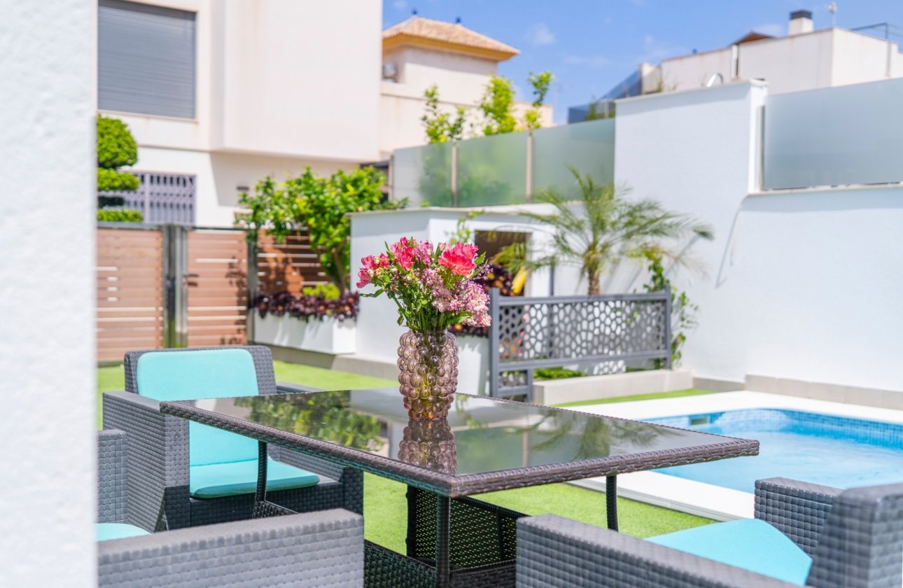 Reventa - Villa - Torrevieja