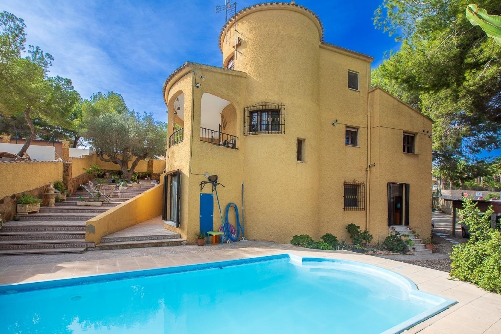 Reventa - Villa - Villamartín - Las Filipinas