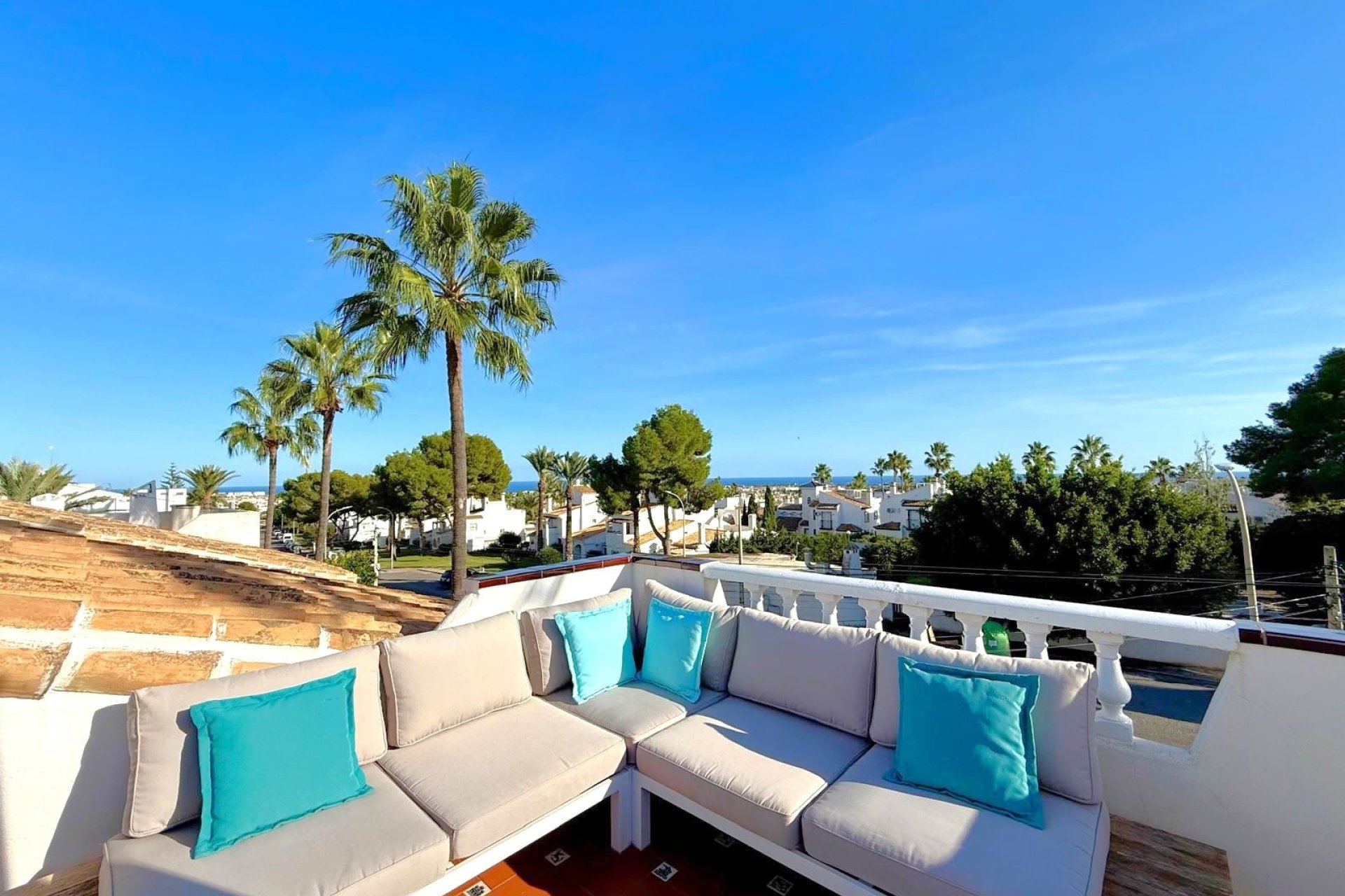 Reventa - Villa - Villamartín