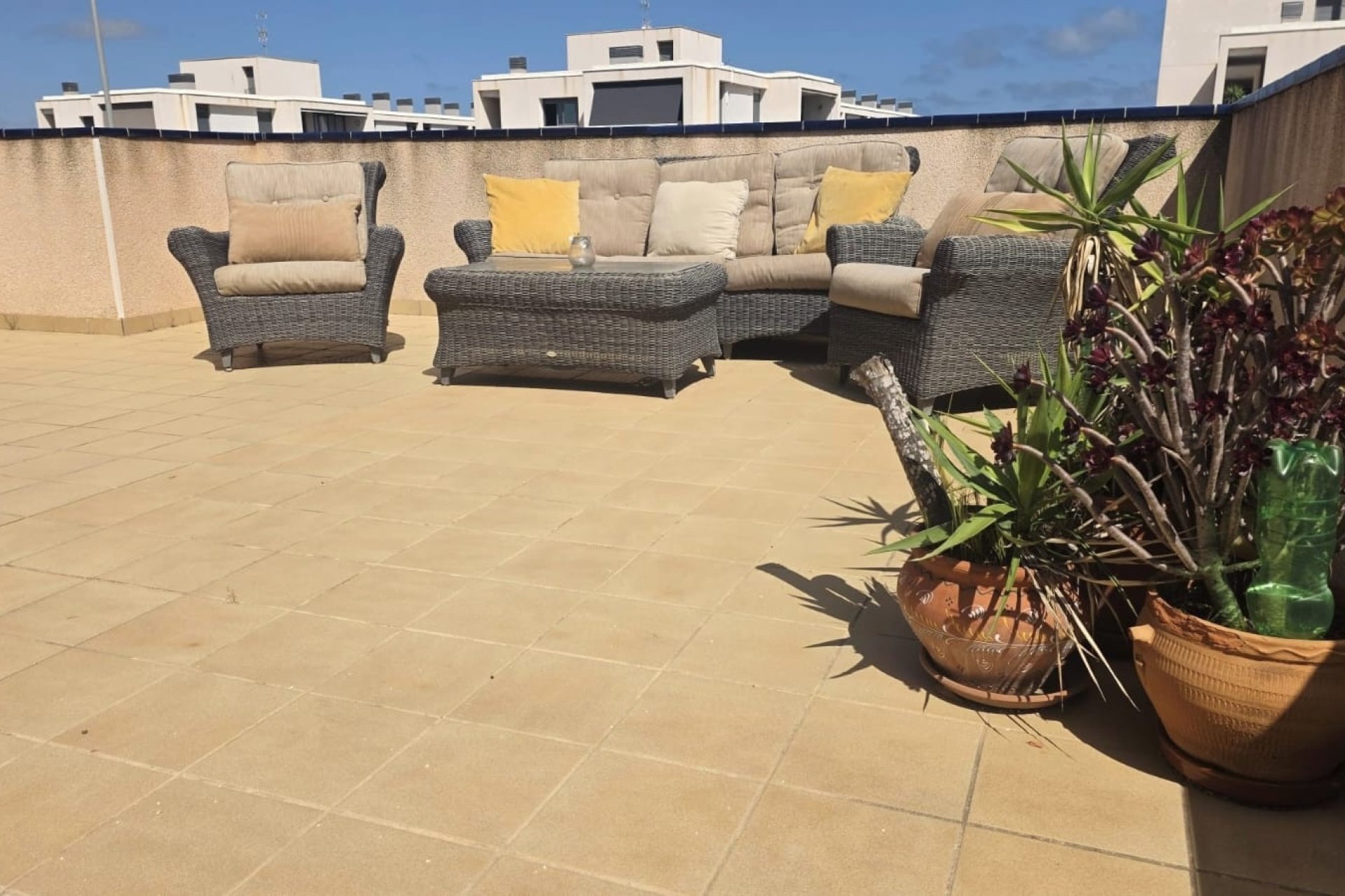 Reventa - Villa - Villamartín