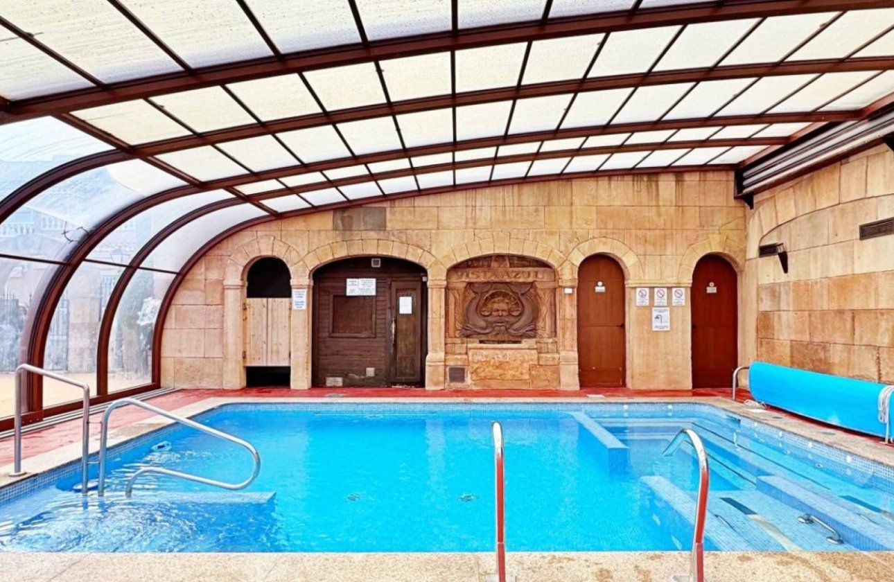 Reventa - Villa - Villamartín
