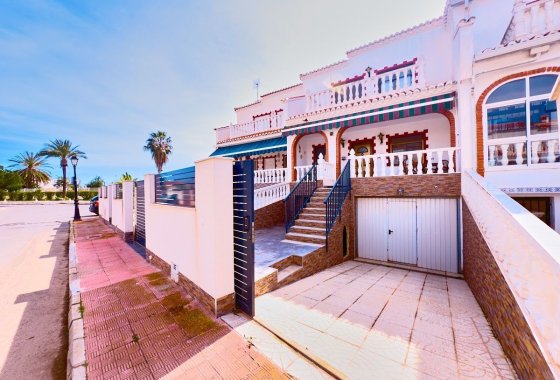 Terraced Houses - Resale - Torrevieja - Urb. Torrealmendros