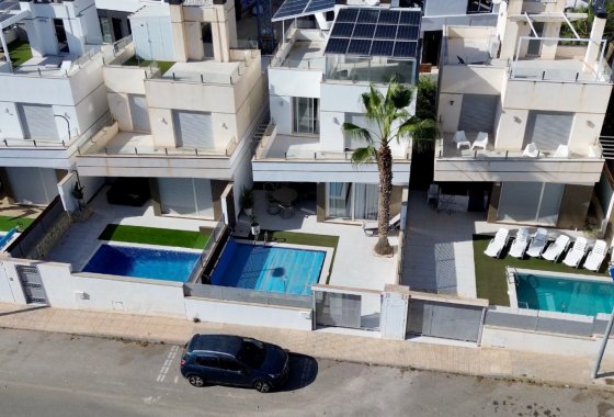 Villa - Återförsäljning - Orihuela Costa - Lomas De Cabo Roig