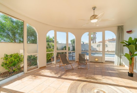 Villa - Resale - Orihuela Costa - Playa Flamenca