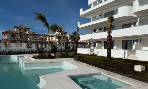 Bajo en Cabo Roig