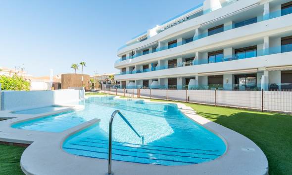 Bajo en Orihuela Costa