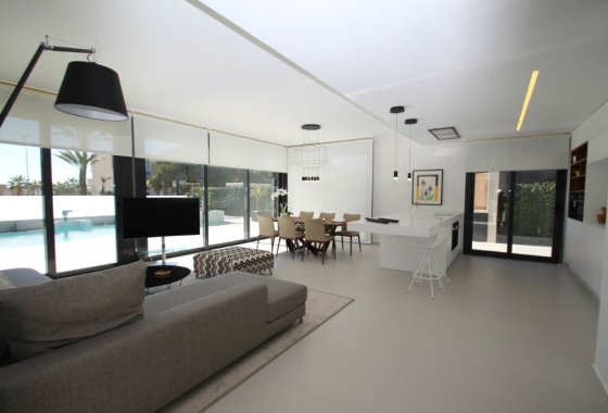 Obra nueva - Villa - San Miguel de Salinas