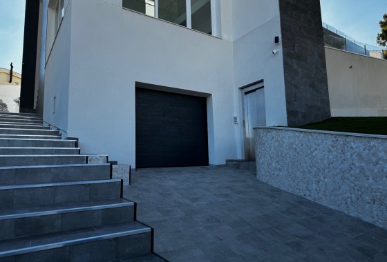 Reventa - Villa - Torrevieja - Los Balcones