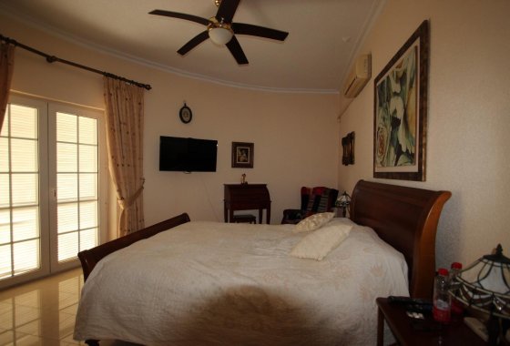 Reventa - Villa - Torrevieja - Punta Prima