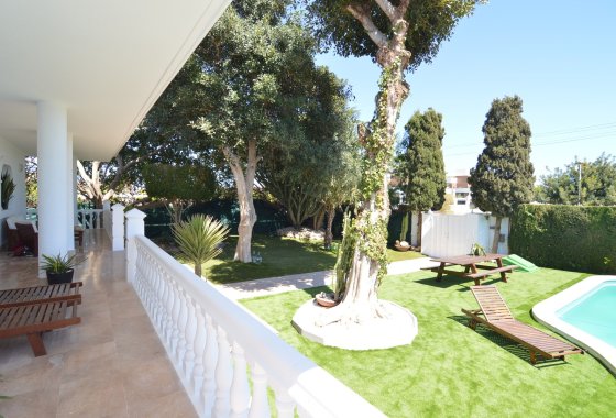Reventa - Villa - Torrevieja - Torreta
