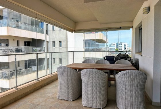 Resale - Apartment / flat - Orihuela Costa - La Zenia