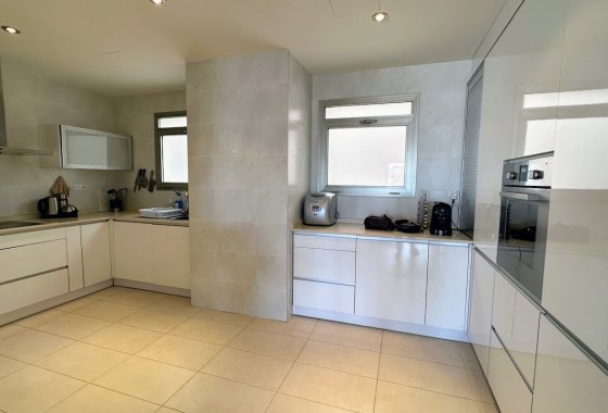 Resale - Apartment / flat - Orihuela Costa - La Zenia