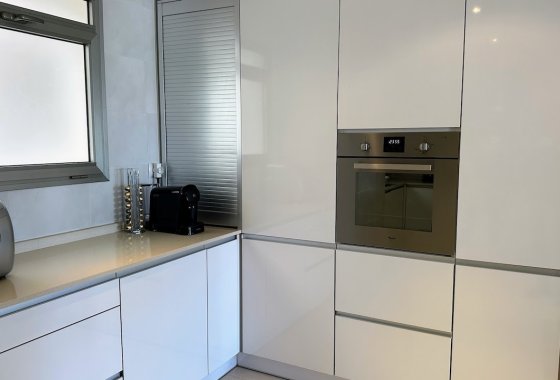 Resale - Apartment / flat - Orihuela Costa - La Zenia