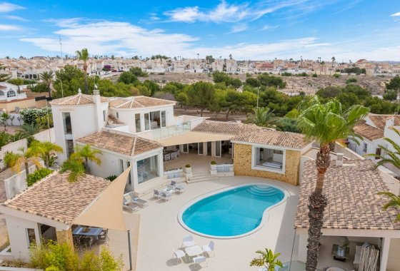 Resale - Villa - Ciudad Quesada