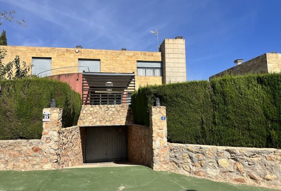 Reventa - Villa - Orihuela Costa - Dehesa de campoamor