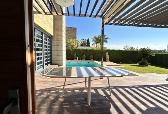 Reventa - Villa - Orihuela Costa - Dehesa de campoamor
