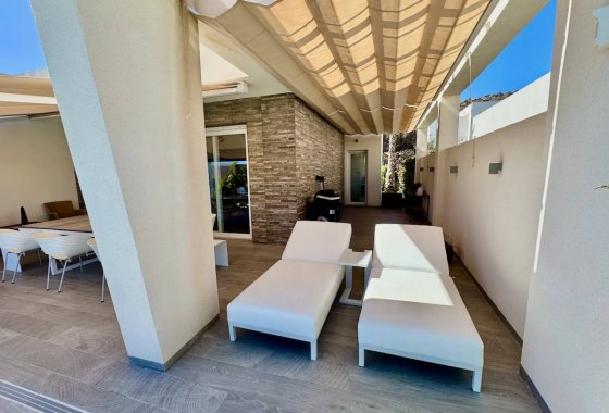 Återförsäljning - Villa - La Finca Golf - Algorfa