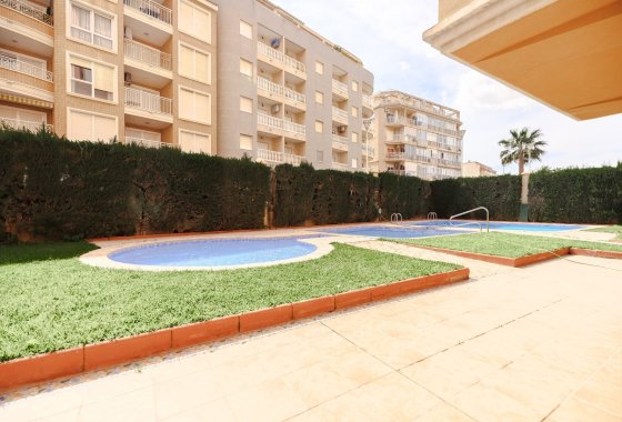 Reventa - Apartamento / piso - Torrevieja - Playa Los Locos