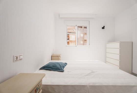 Reventa - Apartamento / piso - Torrevieja - Playa Los Locos