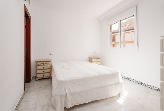 Reventa - Apartamento / piso - Torrevieja - Playa Los Locos