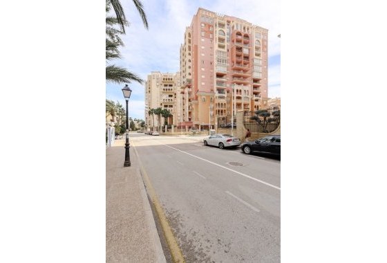 Reventa - Apartamento / piso - Torrevieja - Playa Los Locos