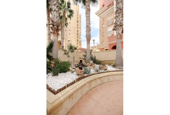 Reventa - Apartamento / piso - Torrevieja - Playa Los Locos