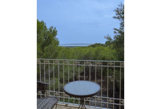 Återförsäljning - Villa - Ciudad Quesada
