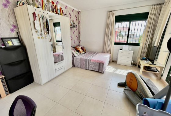 Reventa - Villa - Ciudad Quesada - La Fiesta