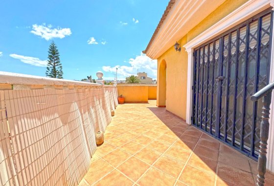 Reventa - Villa - Torrevieja - Los Balcones