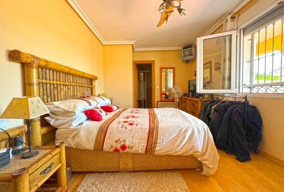Reventa - Villa - Torrevieja - Los Balcones
