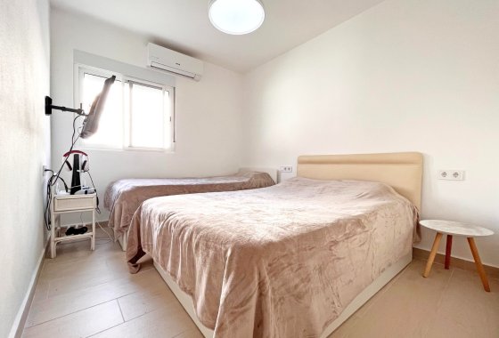 Resale - Townhouse - Orihuela Costa - Playa Flamenca