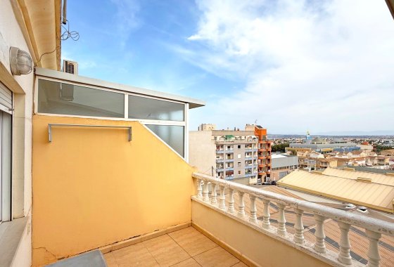 Reventa - Apartamento / piso - Torrevieja