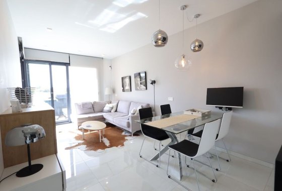 Resale - Apartment / flat - Orihuela Costa