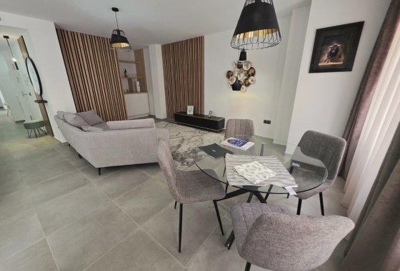 Reventa - Apartamento / piso - Torrevieja - Puerto
