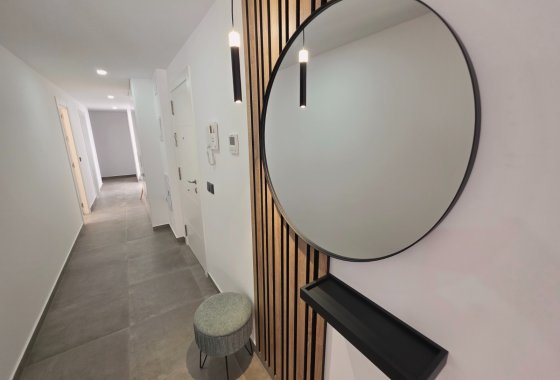 Reventa - Apartamento / piso - Torrevieja - Puerto