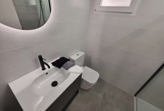 Reventa - Apartamento / piso - Torrevieja - Puerto
