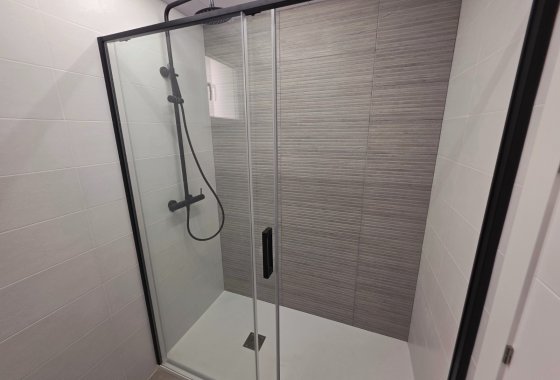 Reventa - Apartamento / piso - Torrevieja - Puerto
