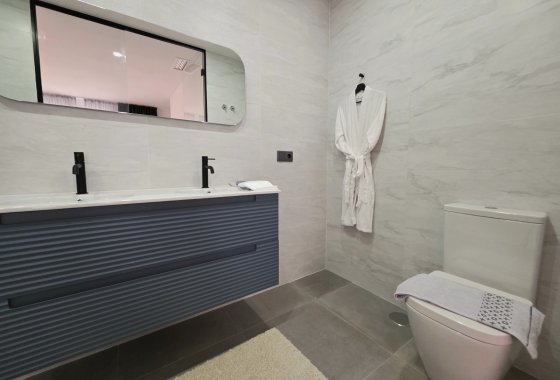 Reventa - Apartamento / piso - Torrevieja - Puerto