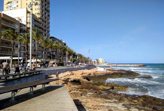 Reventa - Apartamento / piso - Torrevieja - Puerto