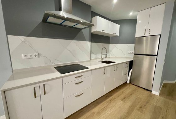 Reventa - Apartamento / piso - Torrevieja - La Mata