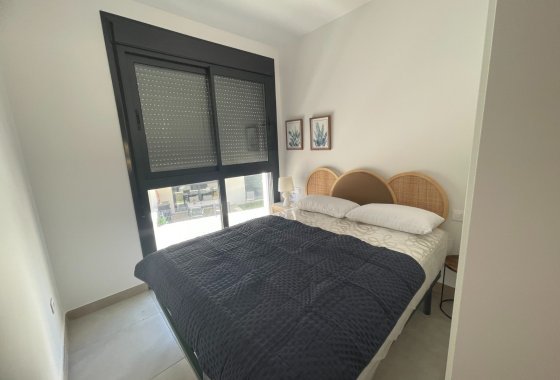 Återförsäljning - Lägenhet / lägenhet - Orihuela Costa - Villamartín