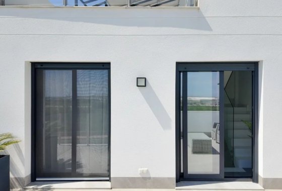 Reventa - Villa - Torrevieja - Los Balcones