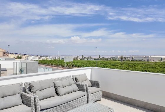 Reventa - Villa - Torrevieja - Los Balcones