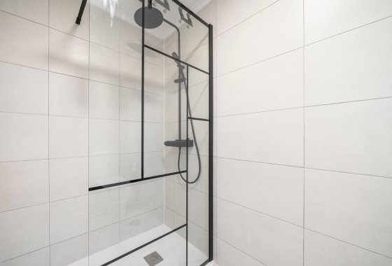 Resale - Apartment / flat - Punta Prima