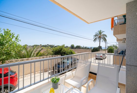 Resale - Apartment / flat - Punta Prima
