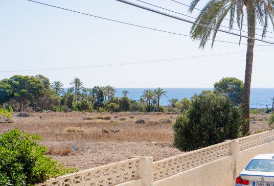 Resale - Apartment / flat - Punta Prima