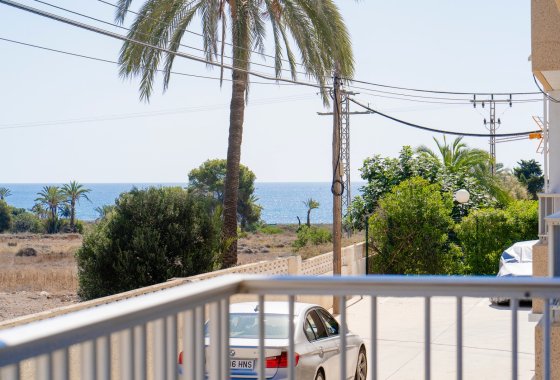 Resale - Apartment / flat - Punta Prima